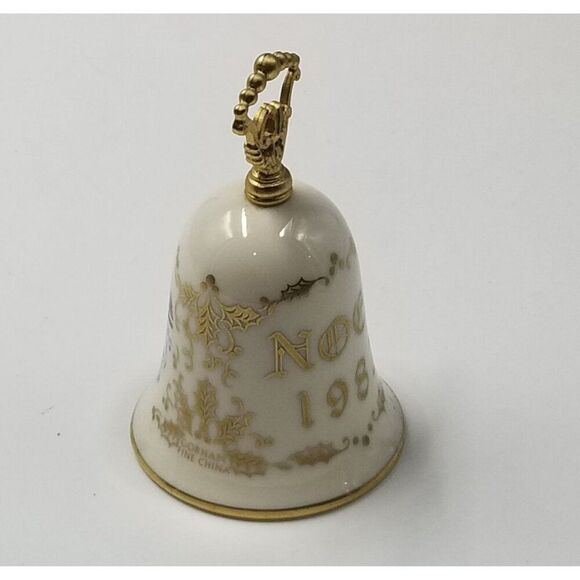 Currier Ives 1982 Porcelain Bell Norman Rockwell White 22 KT Gold Xmas Vintage - Picture 2 of 8